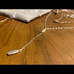 Kendra Scott necklace